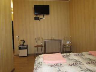 Отель Smartmit Hotel Smalyavichy Двухместный номер Делюкс с 1 кроватью или 2 отдельными кроватями-4
